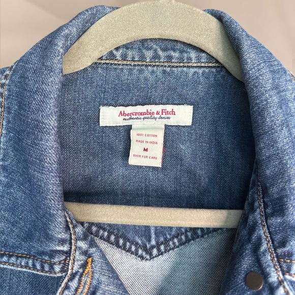 Abercrombie & Fitch Denim Trucker Jean Jacket Womens M Medium Blue Wash Preppy - Picture 3 of 6